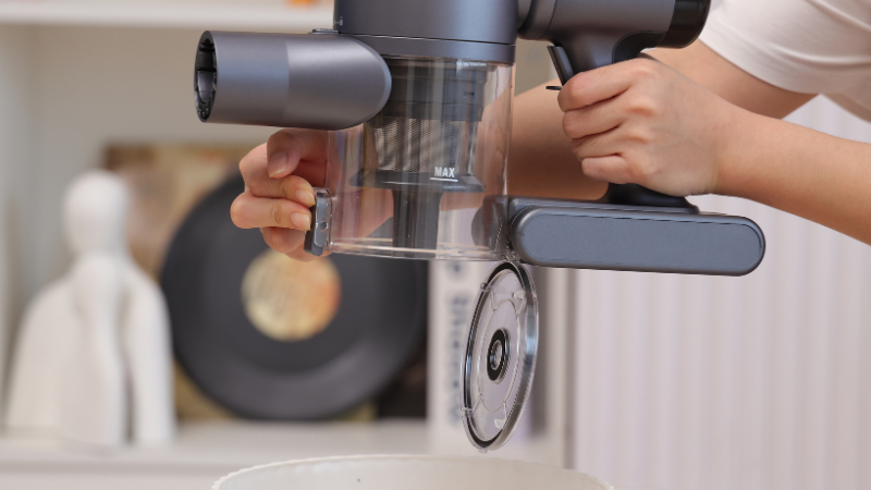 How Do You Maintain And Clean a Cordless Vacuum Cleaner? Expert Tips